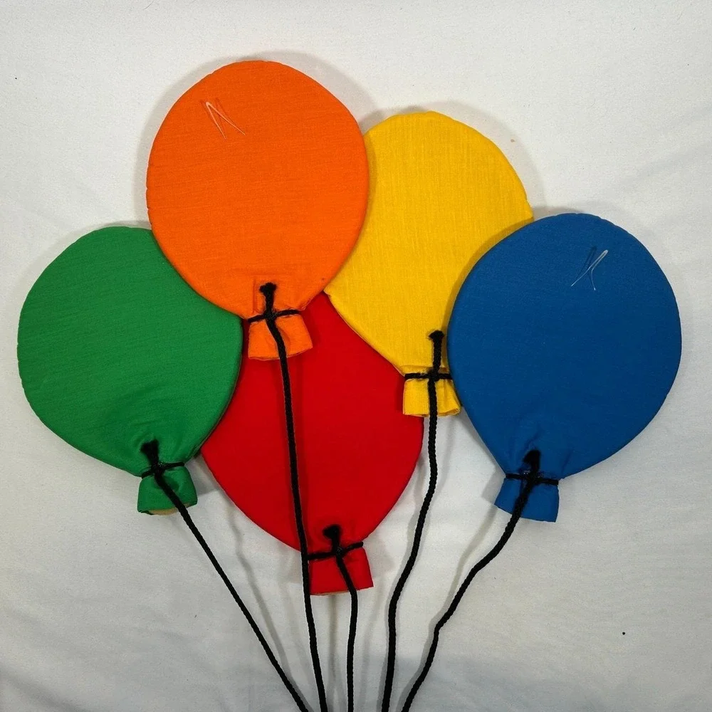 Vintage Nursery Room Balloons Bear Quilted Padded Fabric Wall Circus Decor 80s